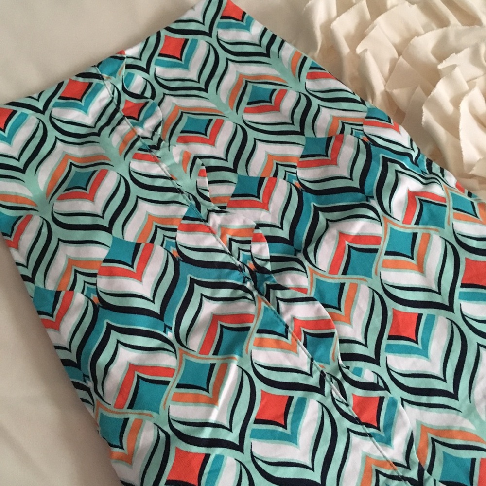 Crown and Ivy Skort